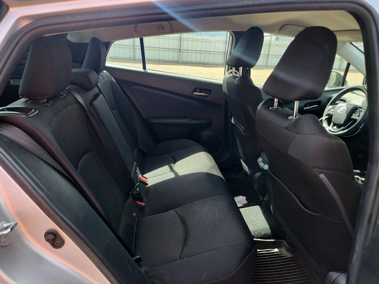 Toyota Prius Le Awd-e