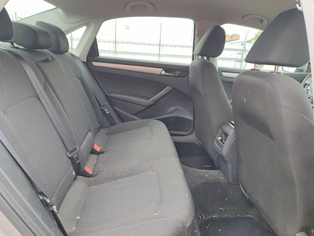 Volkswagen Passat S