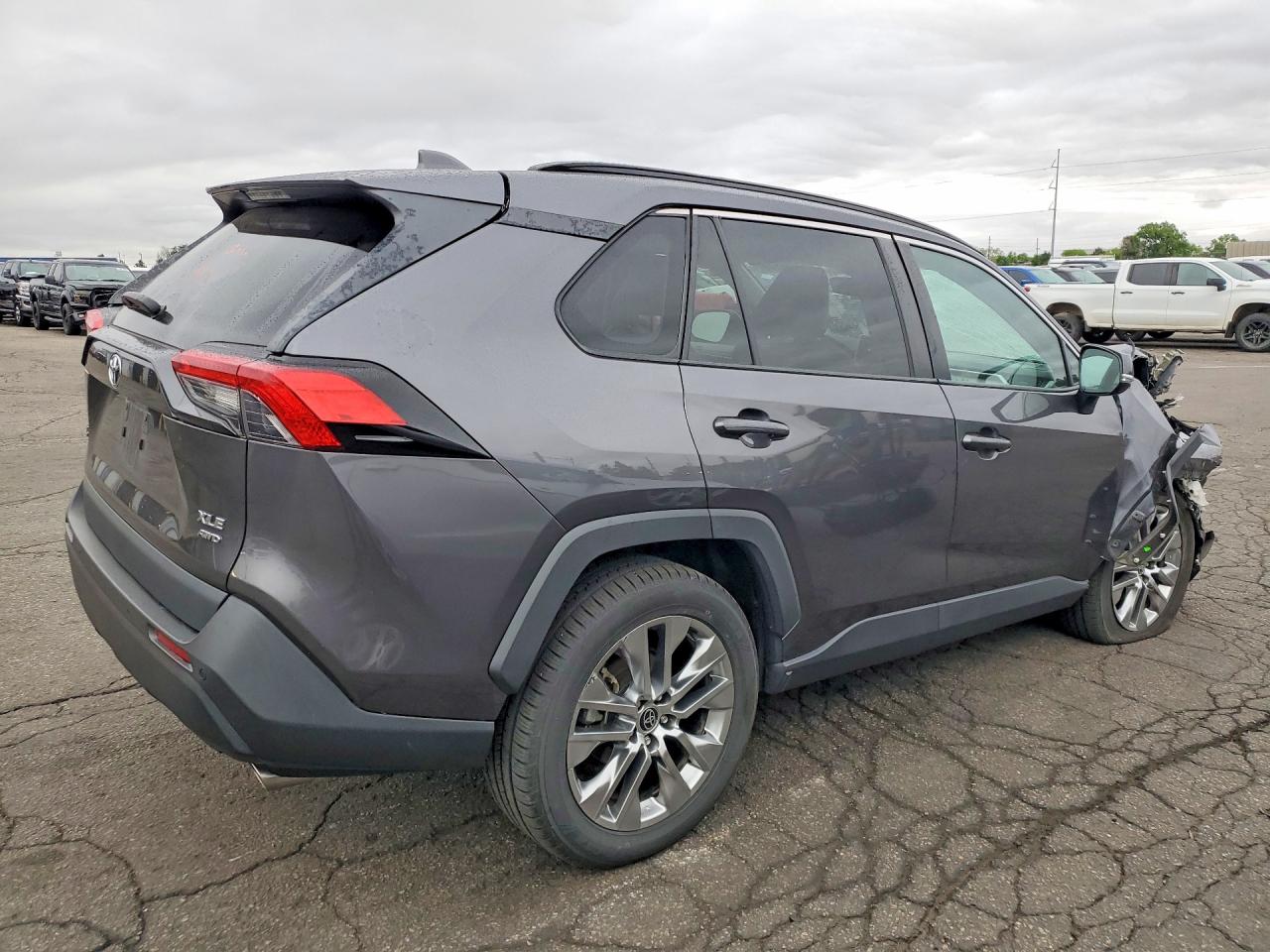 Toyota RAV4 Xle Premium