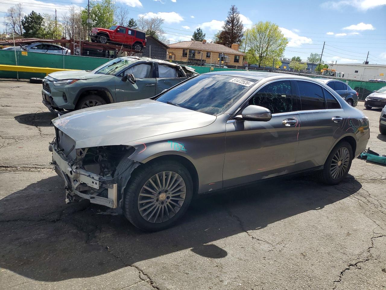 Salvage Mercedes-Benz C-Class Image