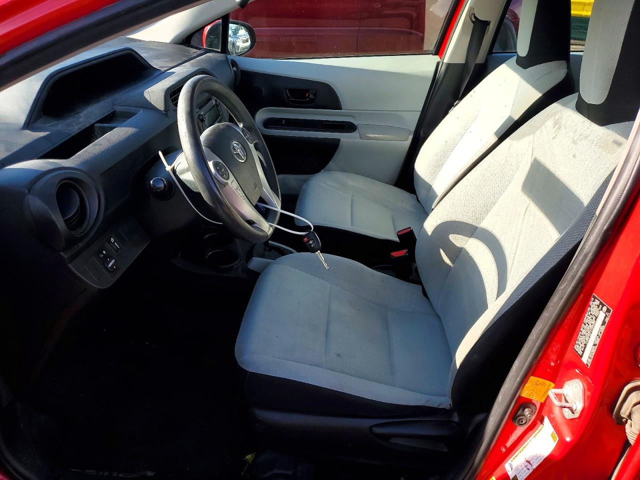 Toyota Prius c One
