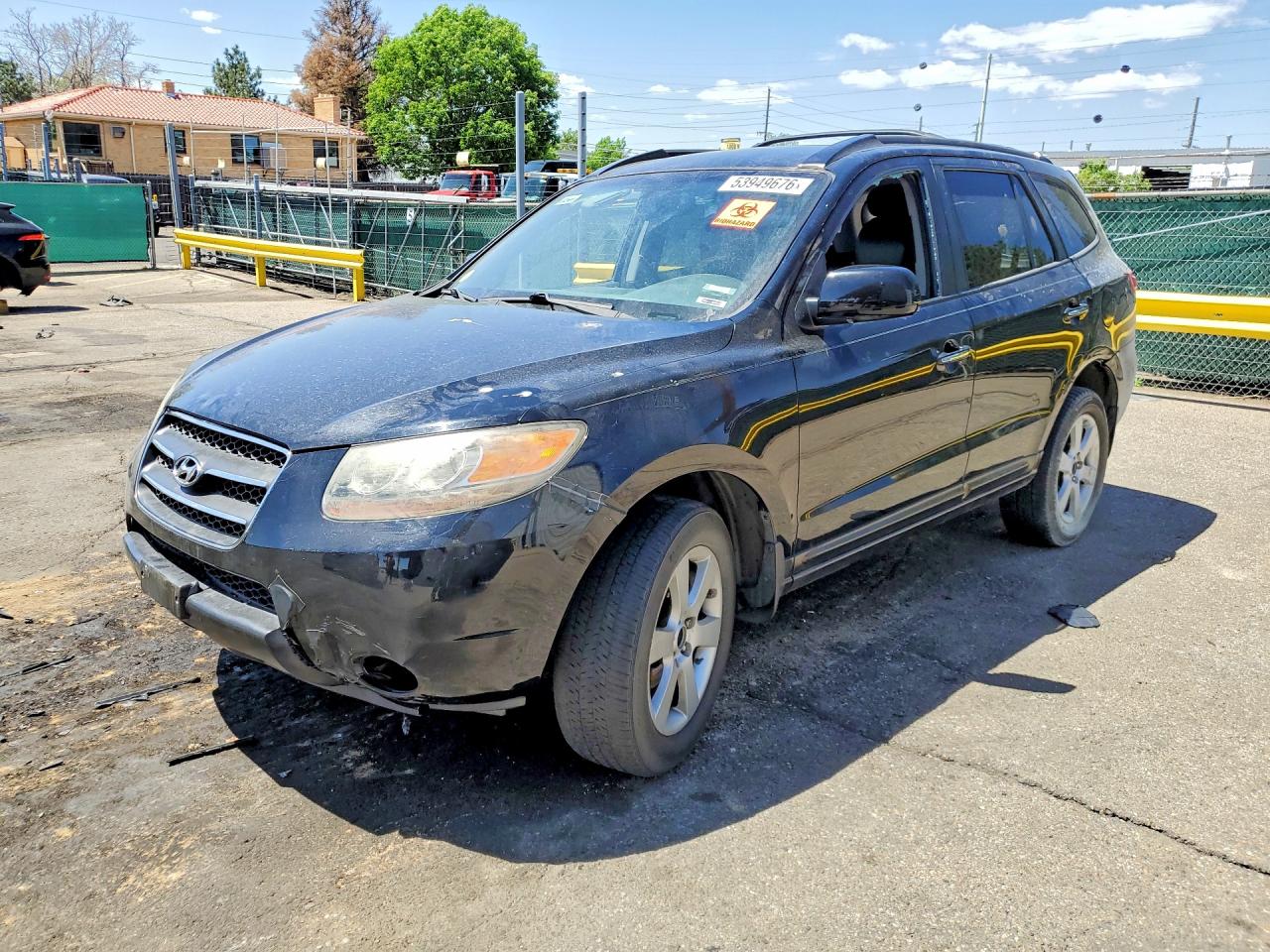 Salvage Hyundai SANTA FE Image