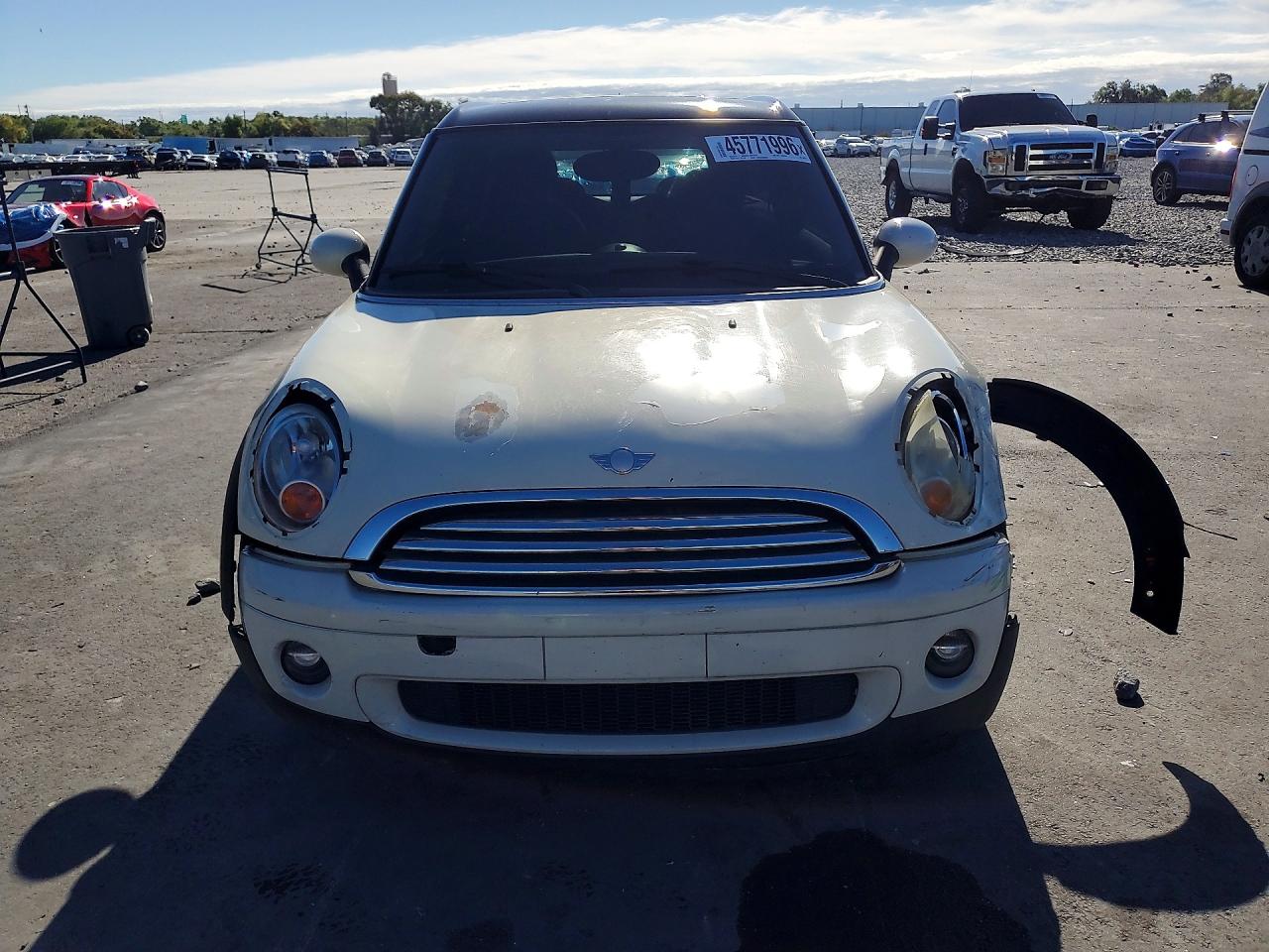 MINI Cooper Clubman