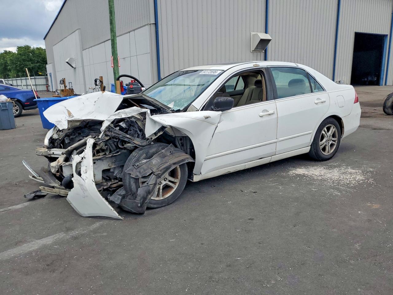 Salvage Honda Accord Image