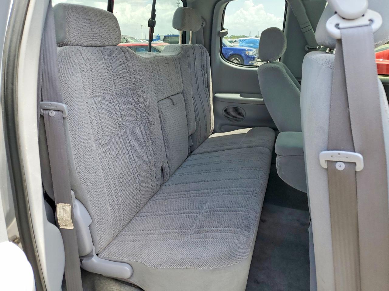Toyota Tundra Sr5 V8