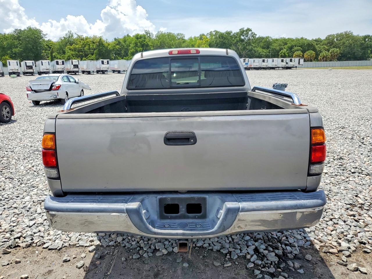 Toyota Tundra Sr5 V8