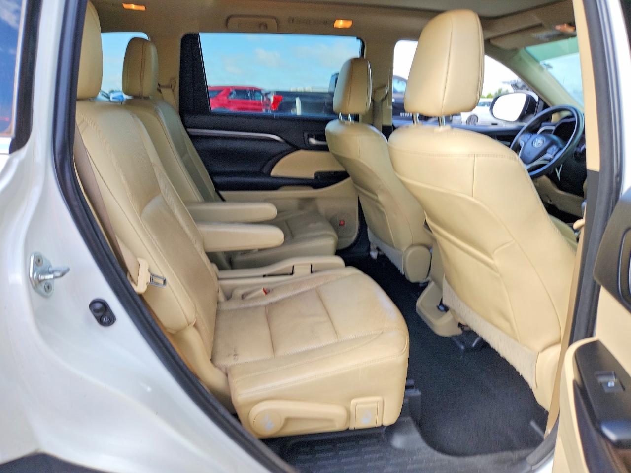 Toyota Highlander Limited Platinum
