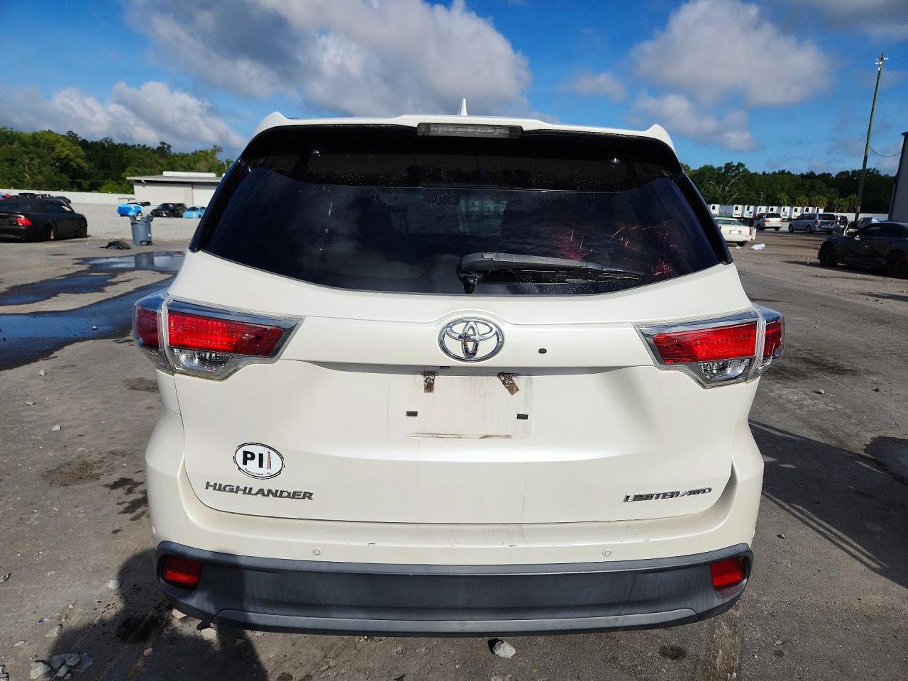 Toyota Highlander Limited Platinum