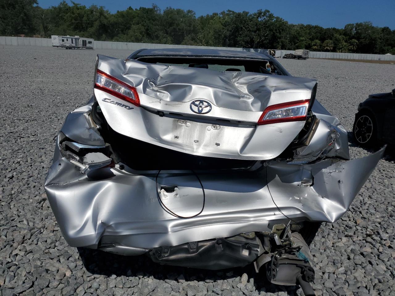 Toyota Camry L