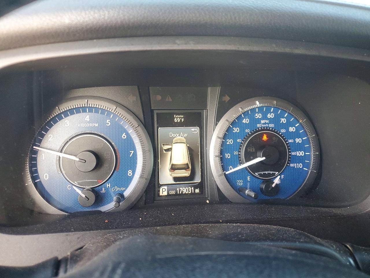 Toyota Sienna Xle 8-passenger