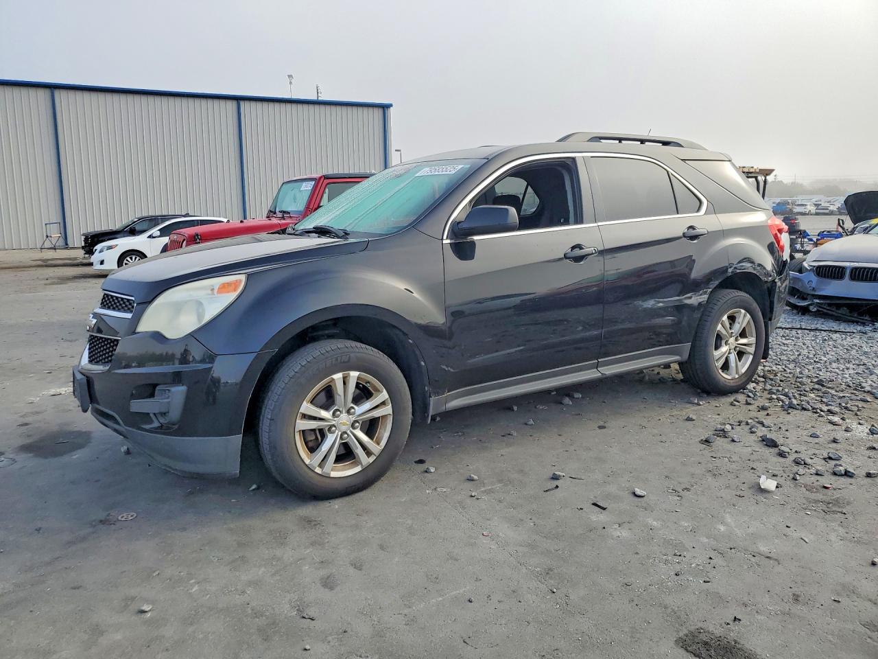 Salvage Chevrolet Equinox Image