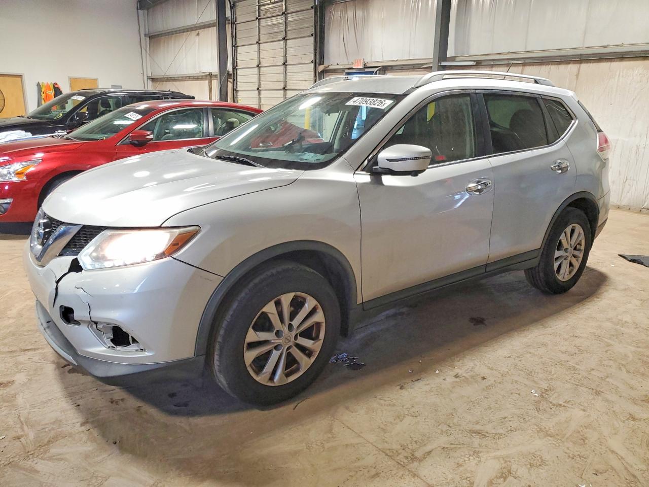 Salvage Nissan Rogue Image