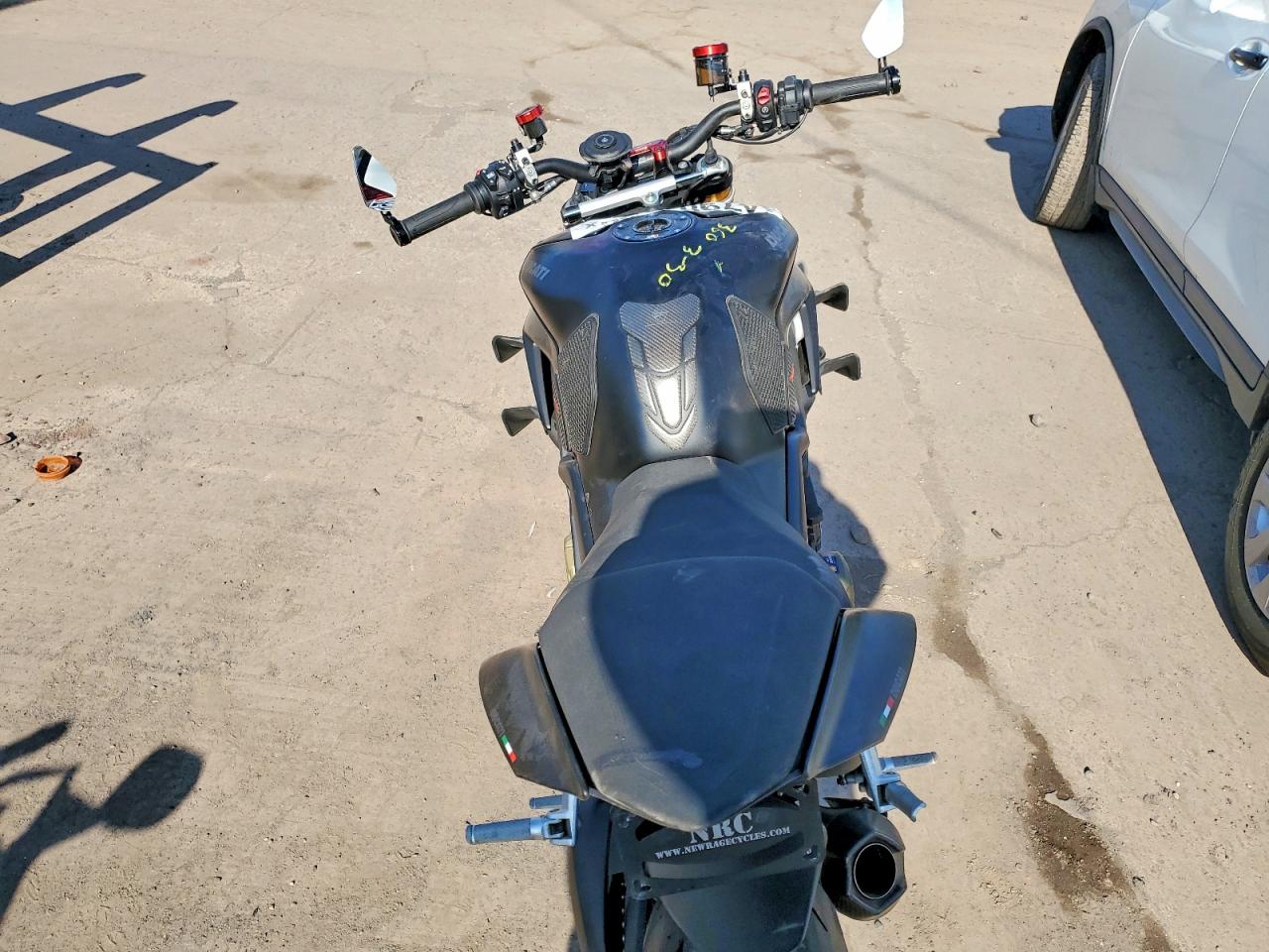 Ducati Streetfigh V4