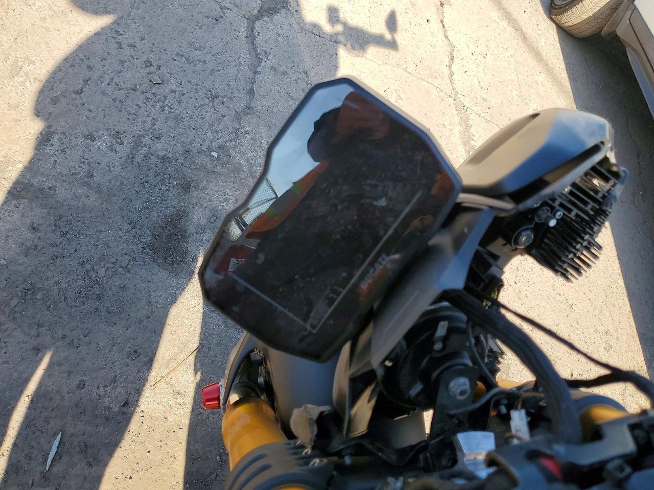 Ducati Streetfigh V4