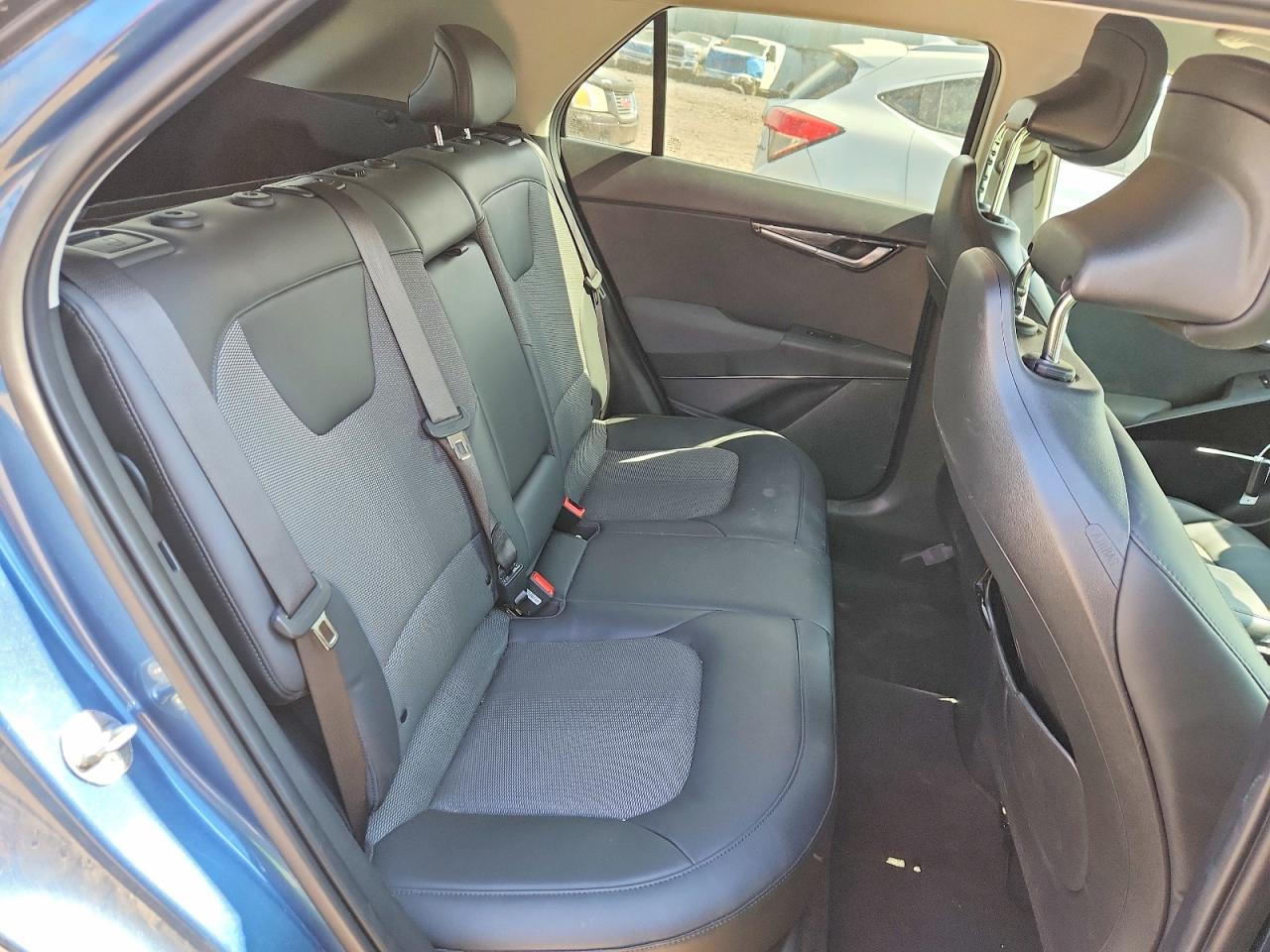 Kia Niro Ex