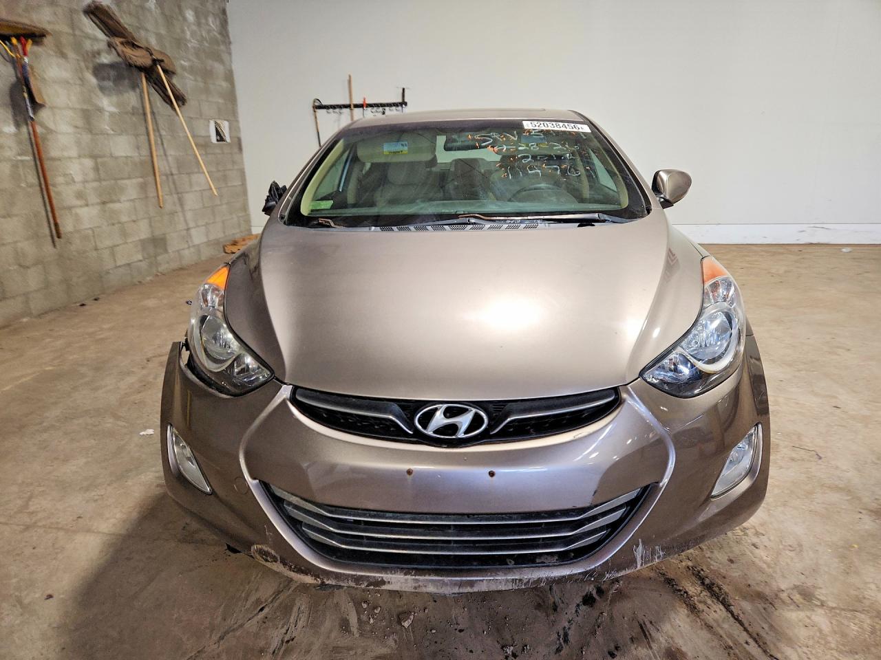 Hyundai ELANTRA Limited