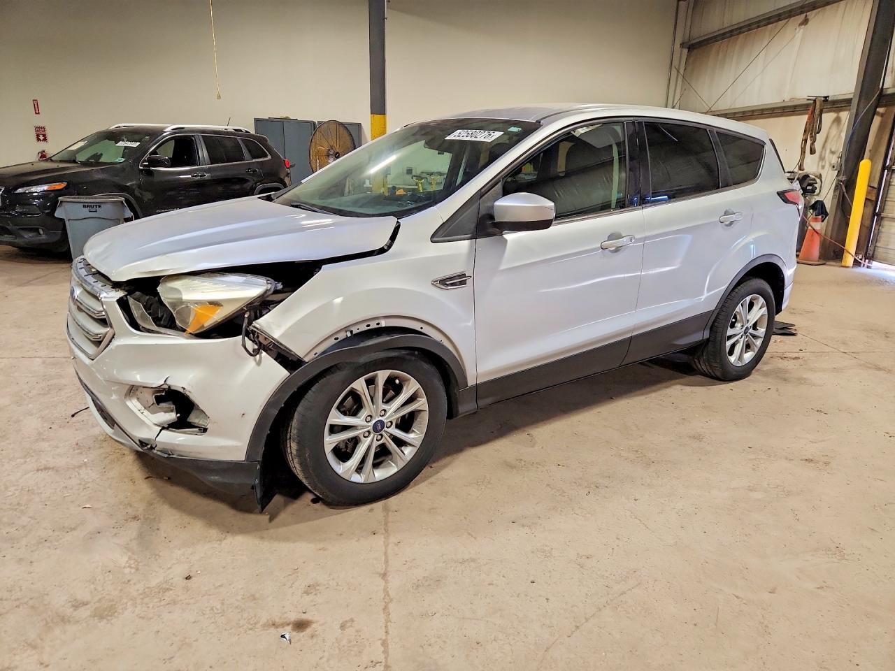 Salvage Ford Escape Image