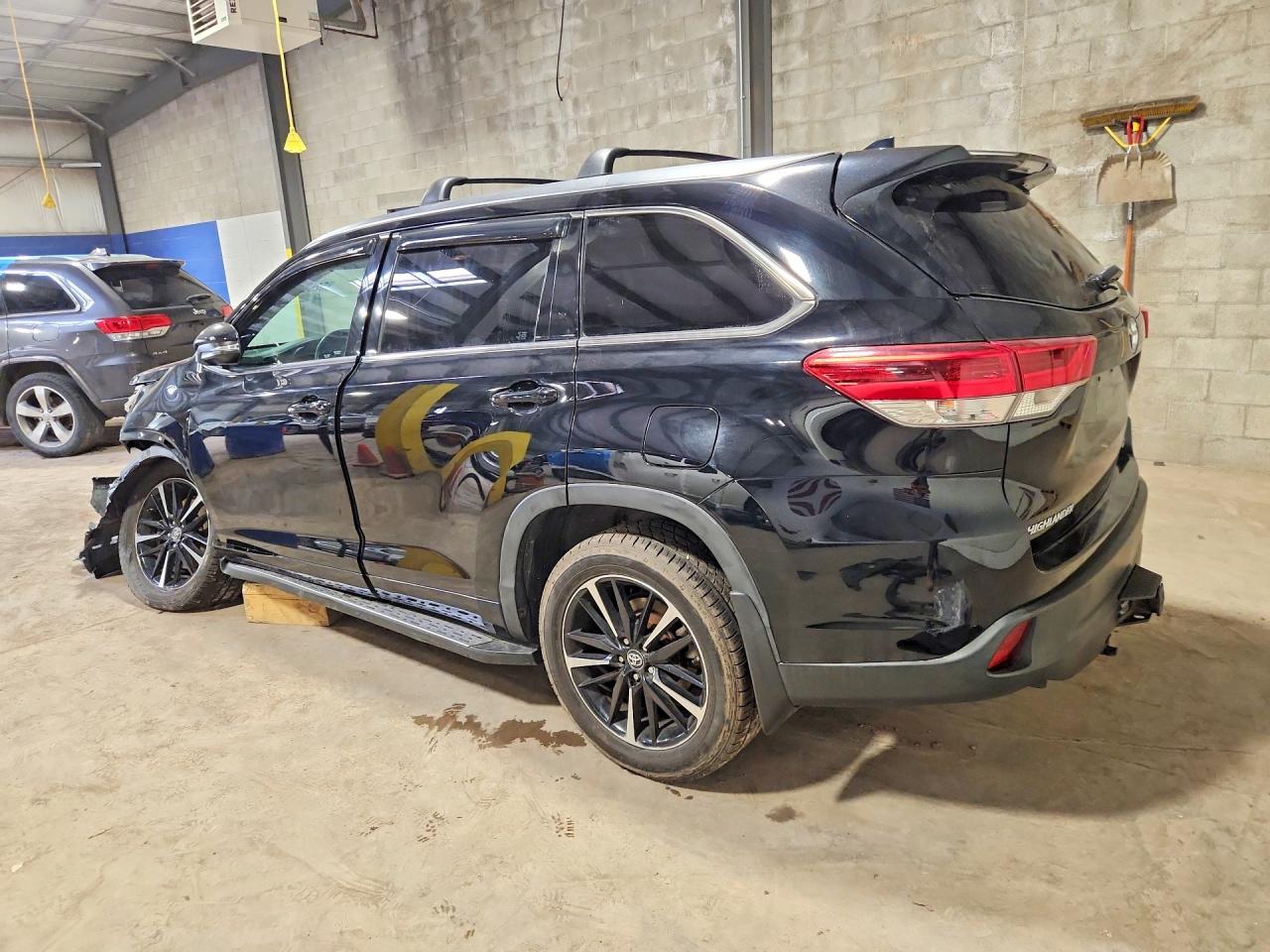 Toyota Highlander Xle