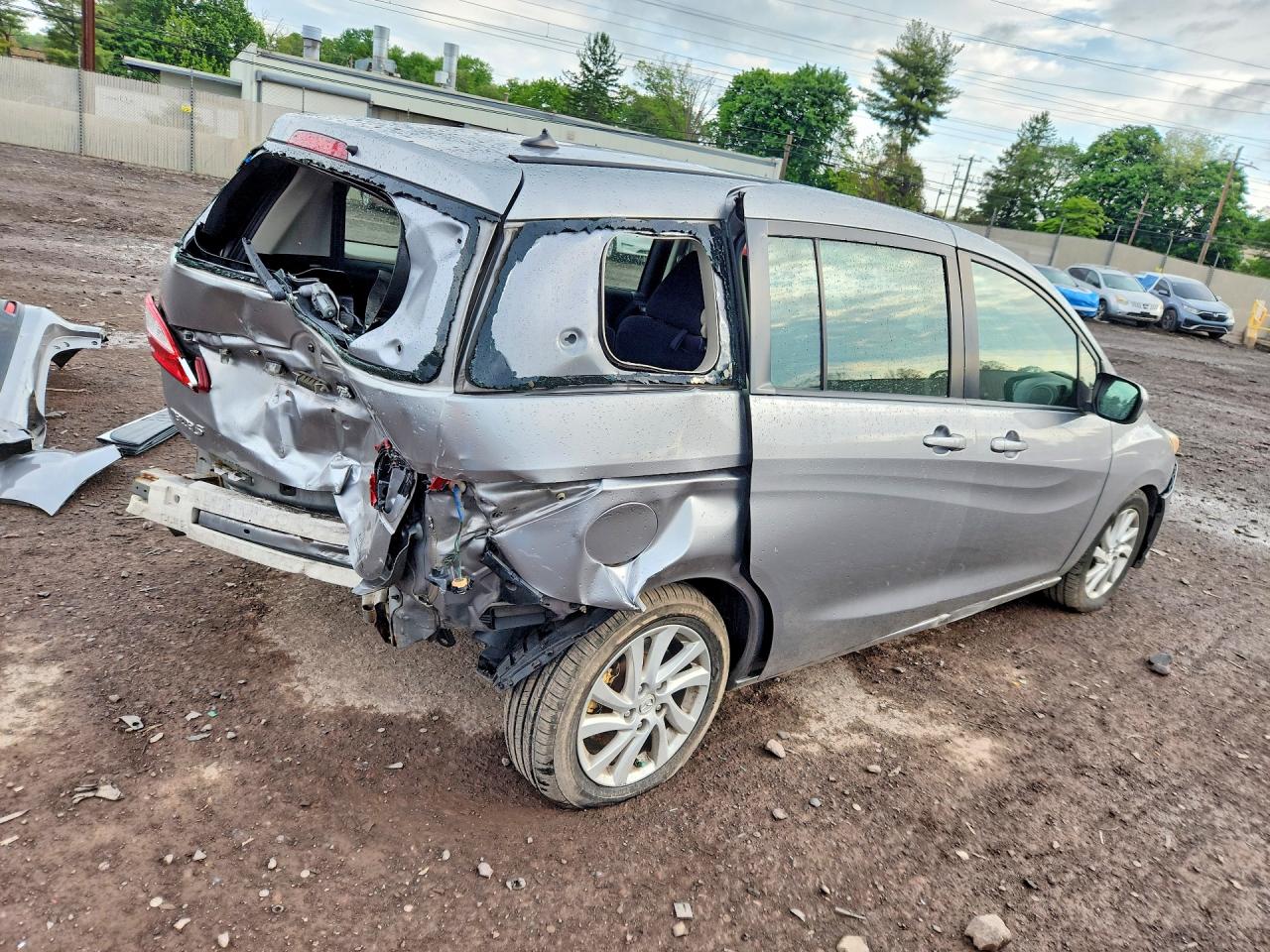 Mazda 5