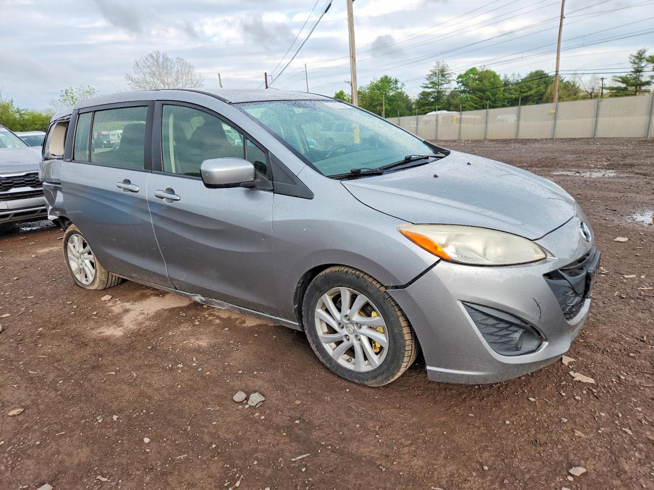 Mazda 5