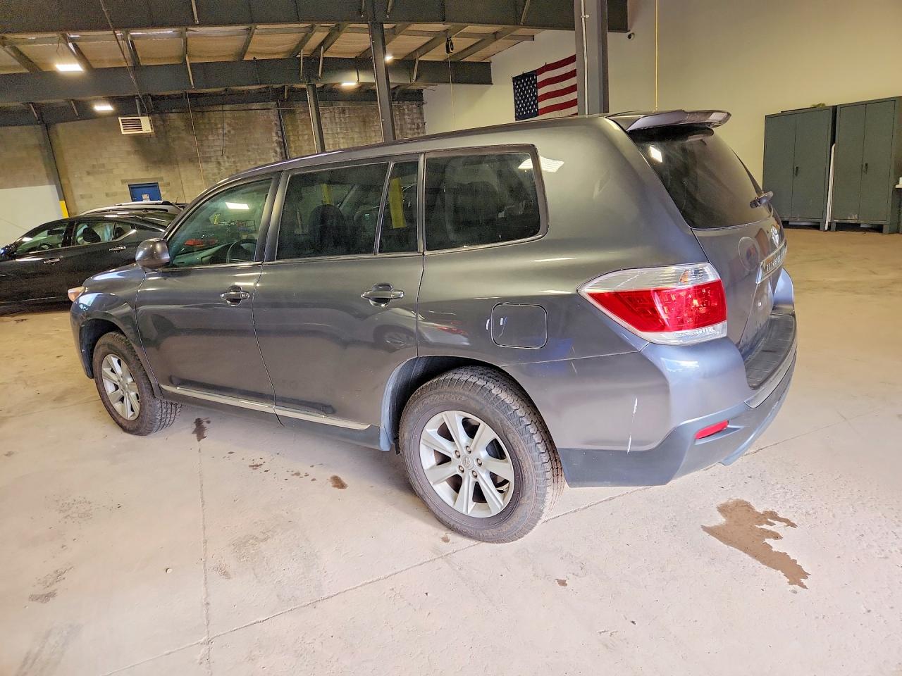 Toyota Highlander Base