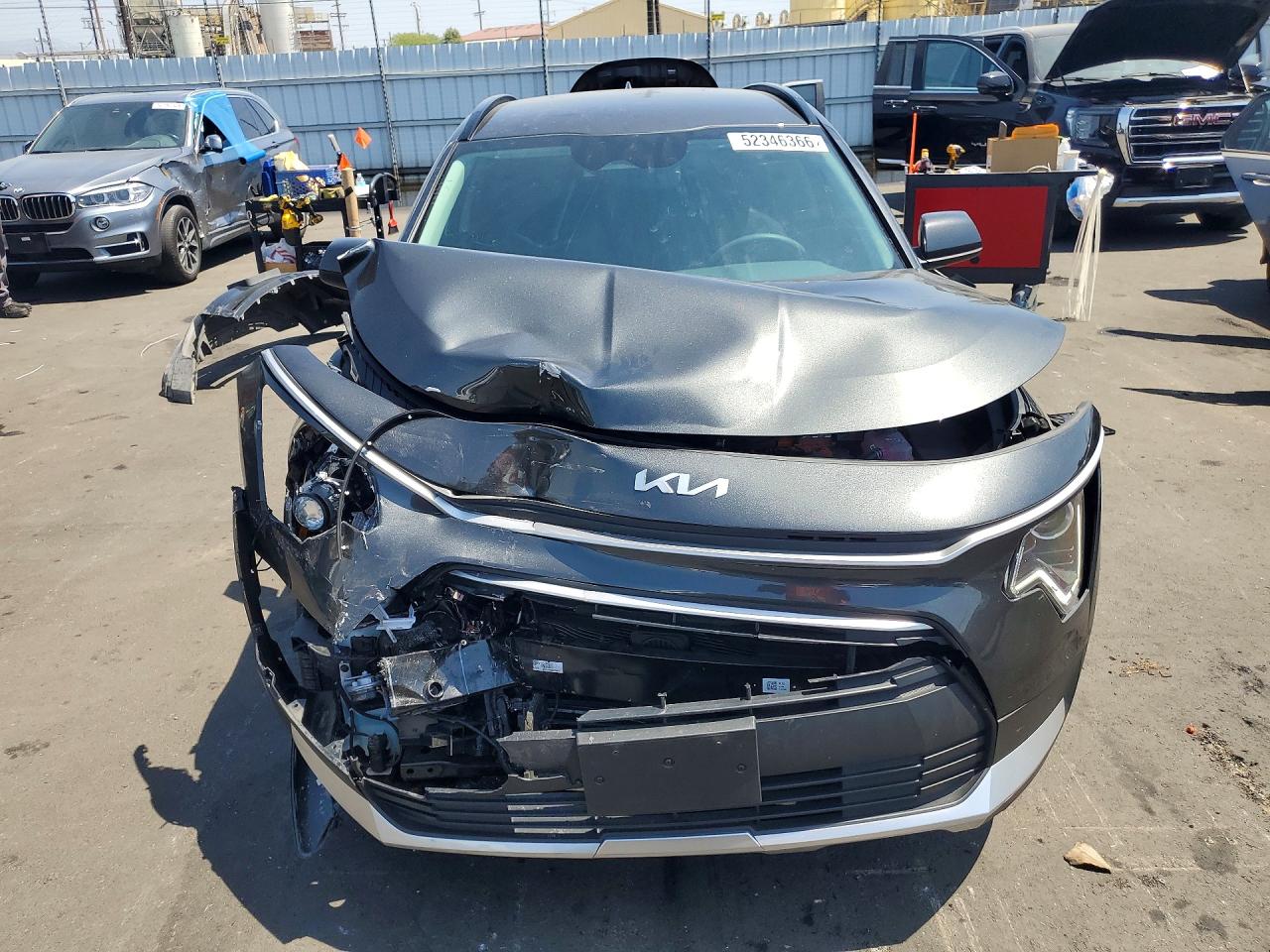Kia Niro Lx
