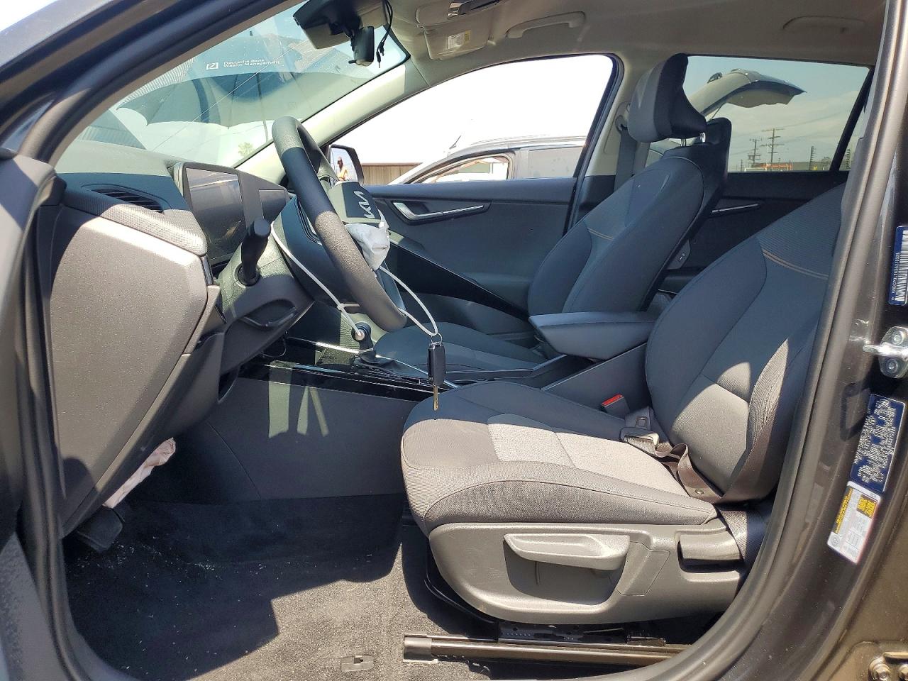 Kia Niro Lx