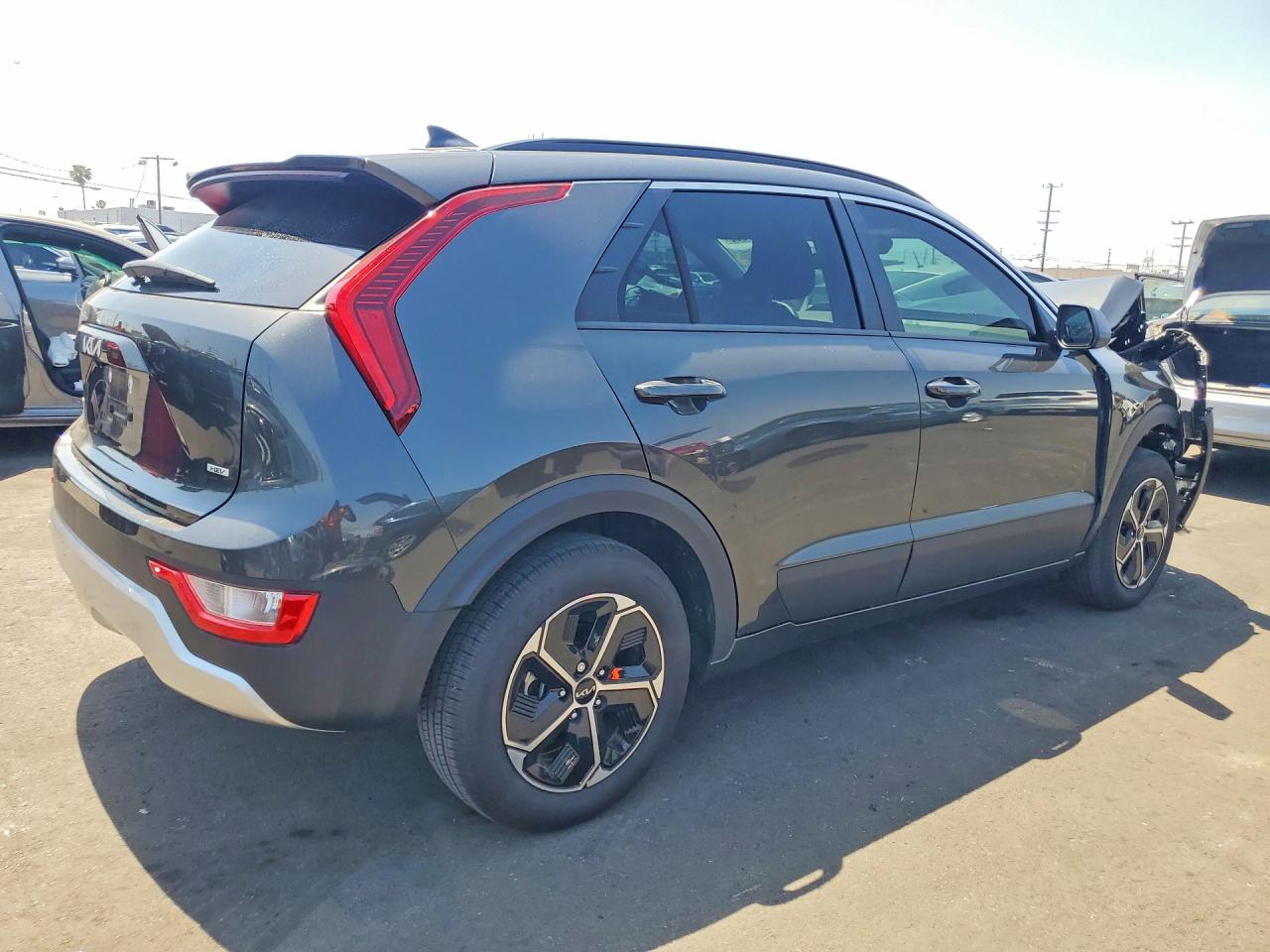 Kia Niro Lx