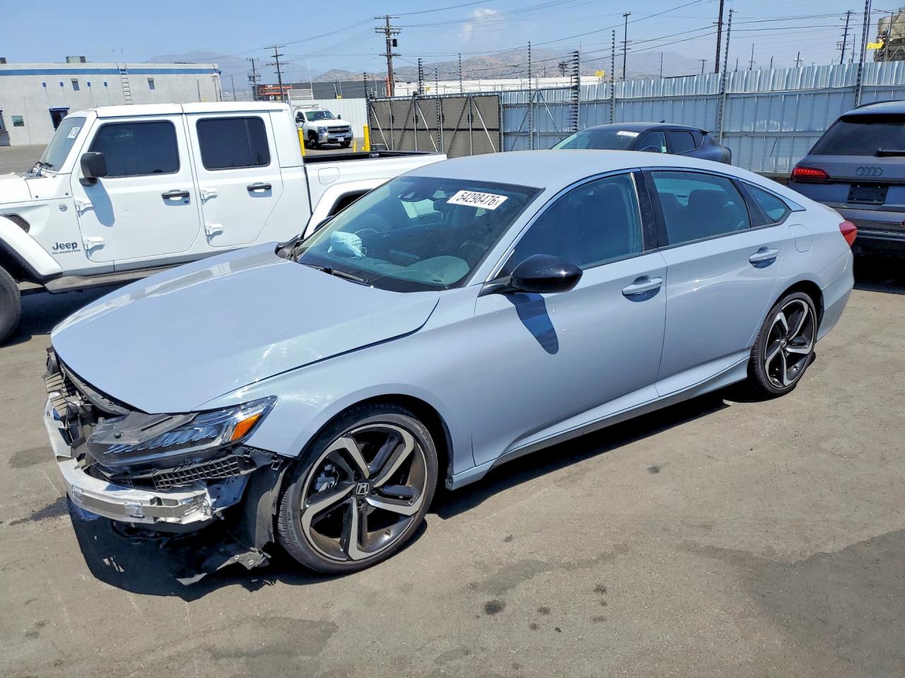 Salvage Honda Accord Image