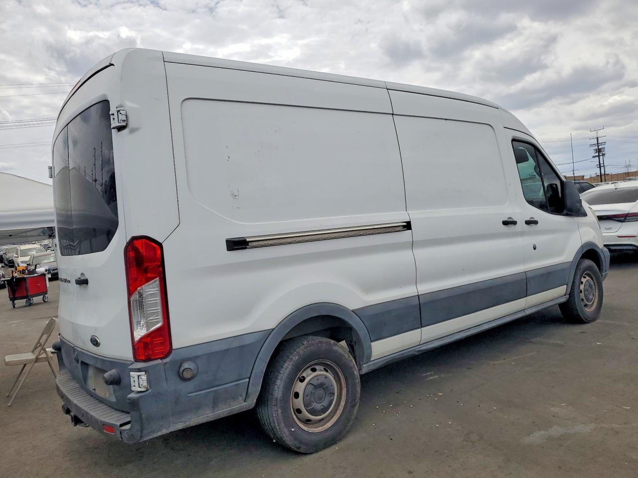 Ford Transit T-250