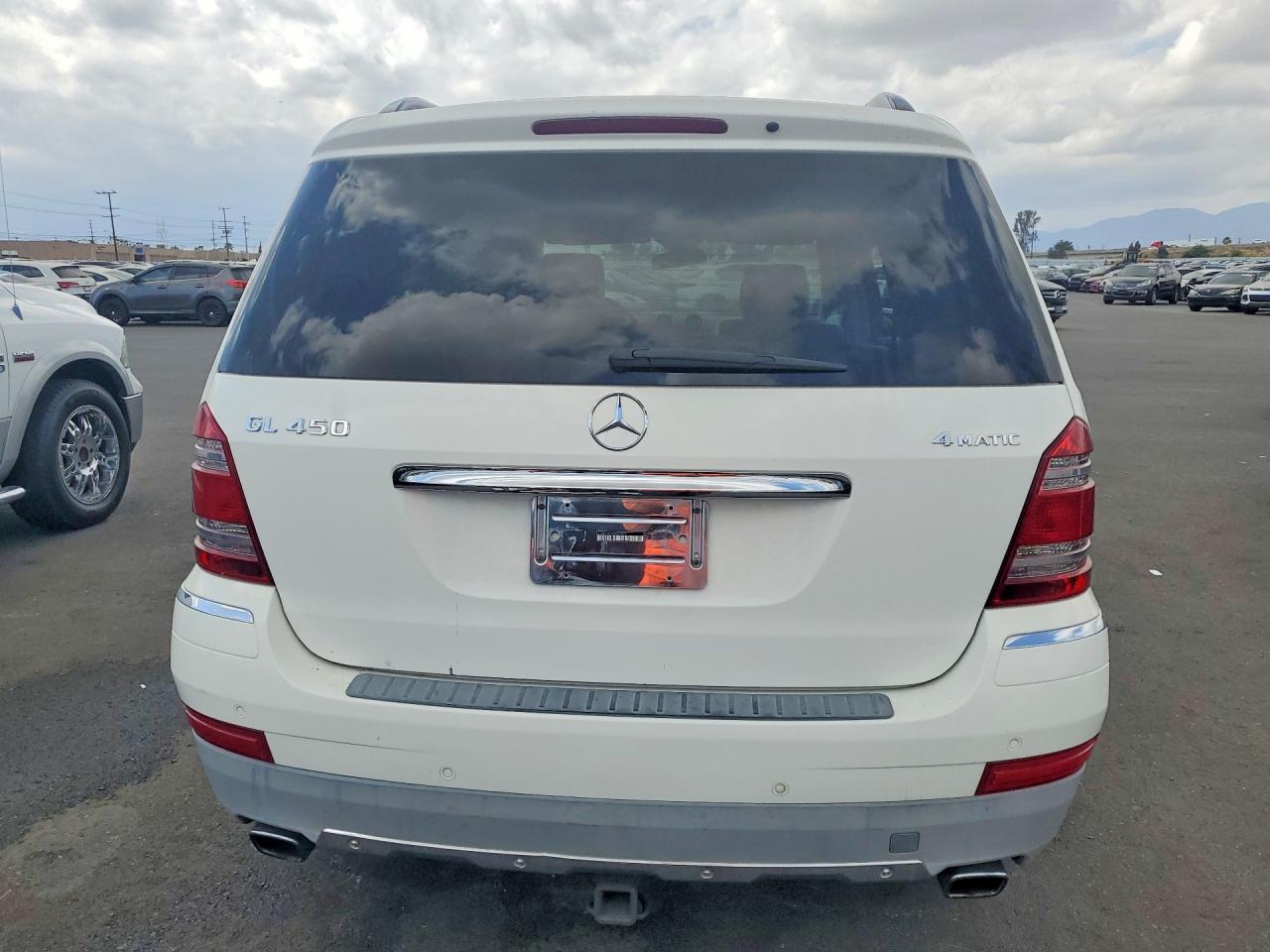 Mercedes-Benz G-Class 450 4matic