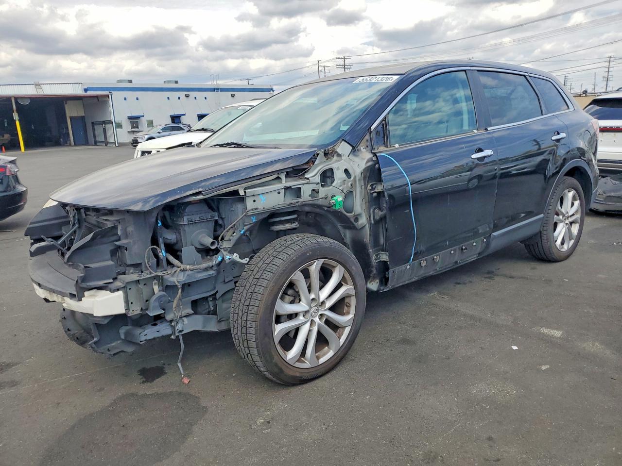 Salvage Mazda Cx Image