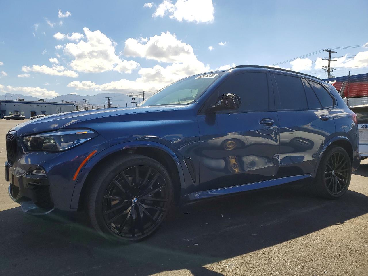 Salvage BMW X Series Image