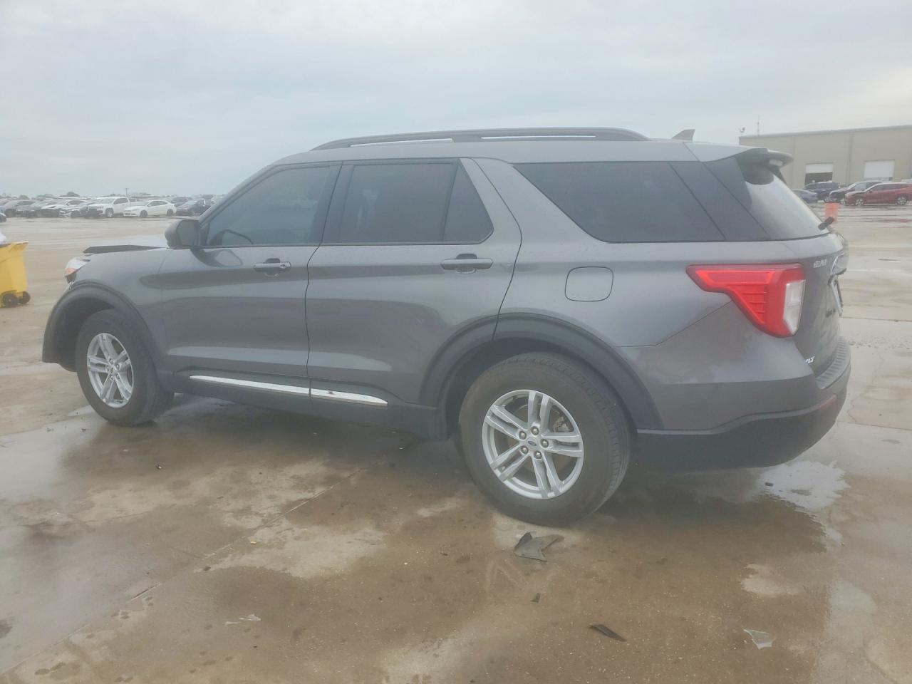 Ford Explorer Xlt