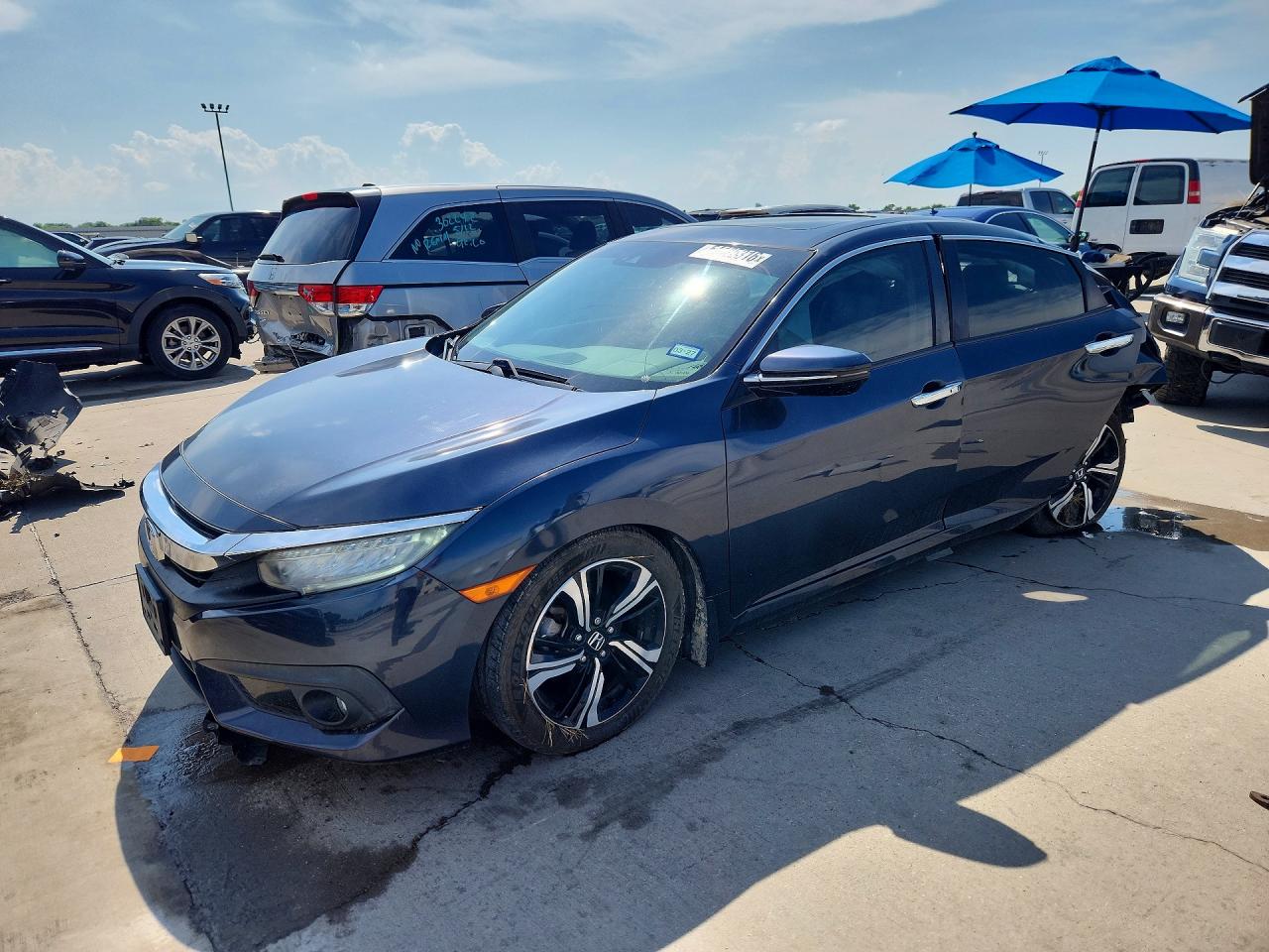 Salvage Honda Civic Image
