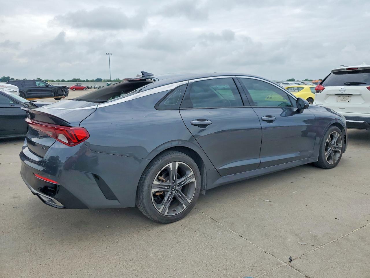 Kia K5 Ex