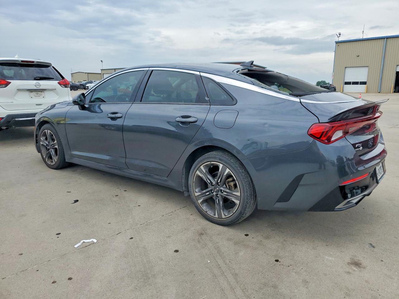 Kia K5 Ex