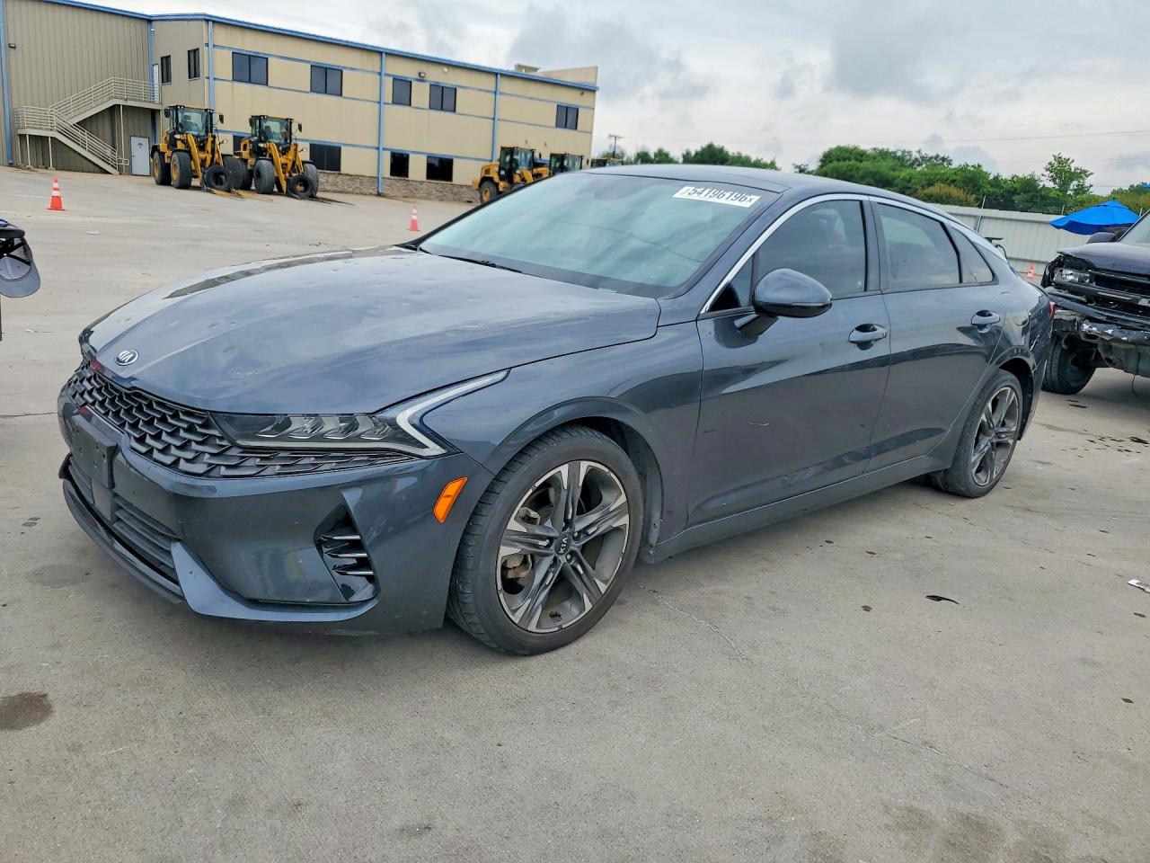 Salvage Kia K5 Image