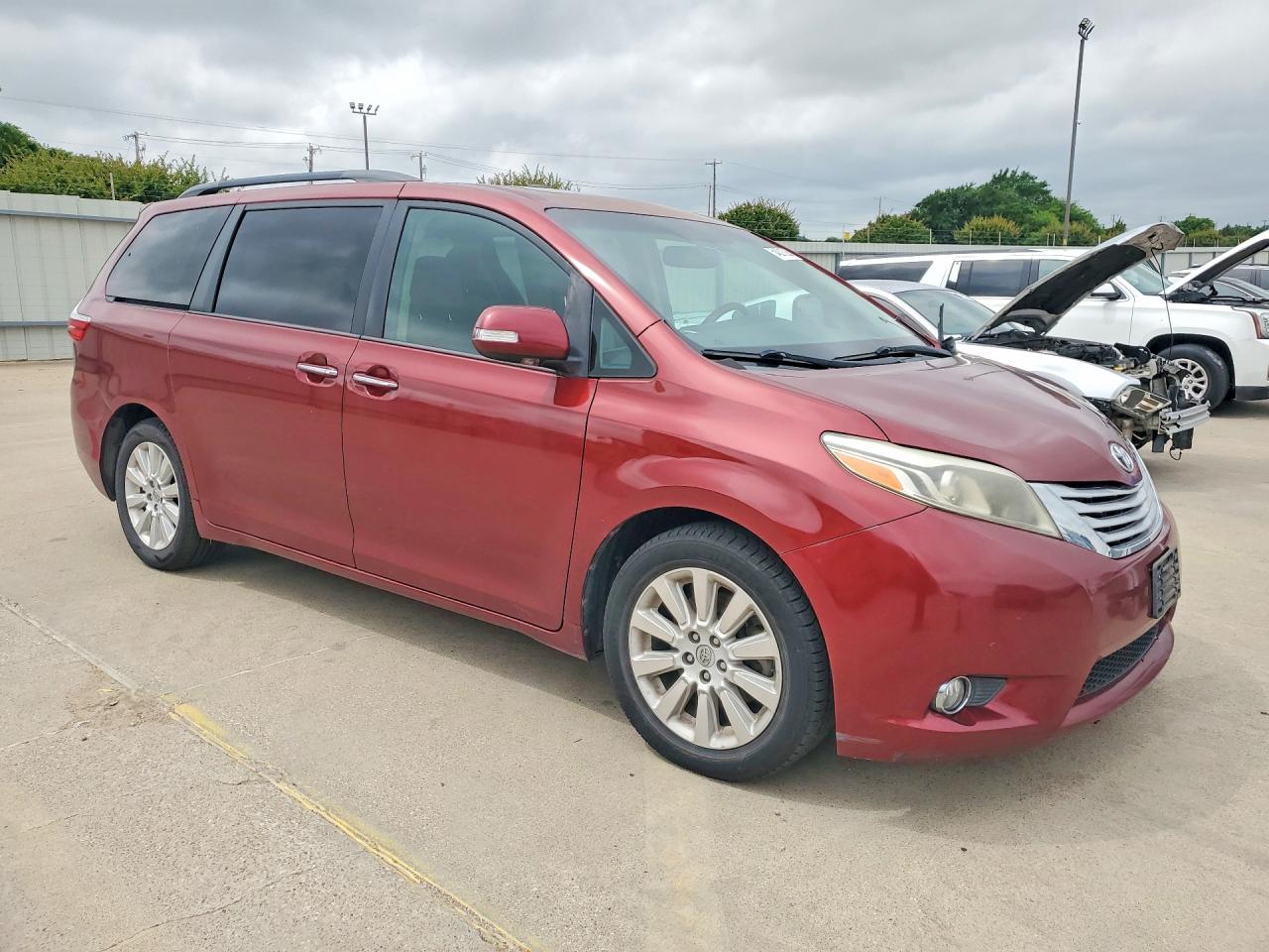 Toyota Sienna Limited 7-passenger
