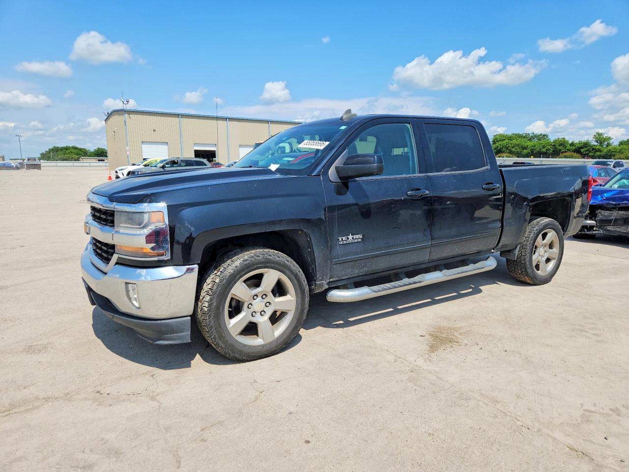 Salvage Chevrolet Silverado Image