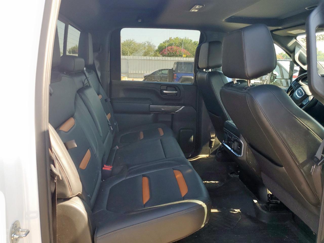 GMC Sierra K2500 At4