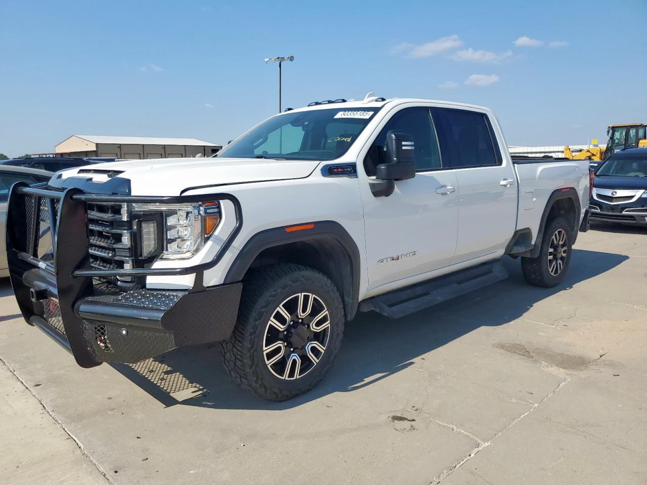 Salvage GMC Sierra Image