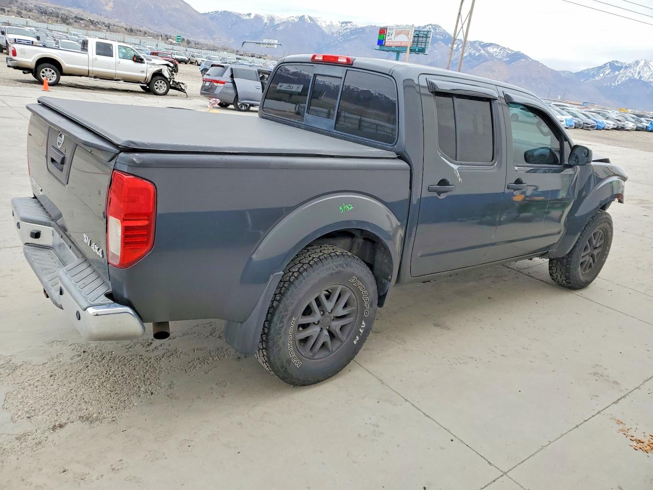 Nissan Frontier S