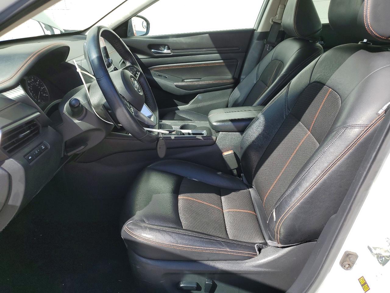 Nissan Altima Sr