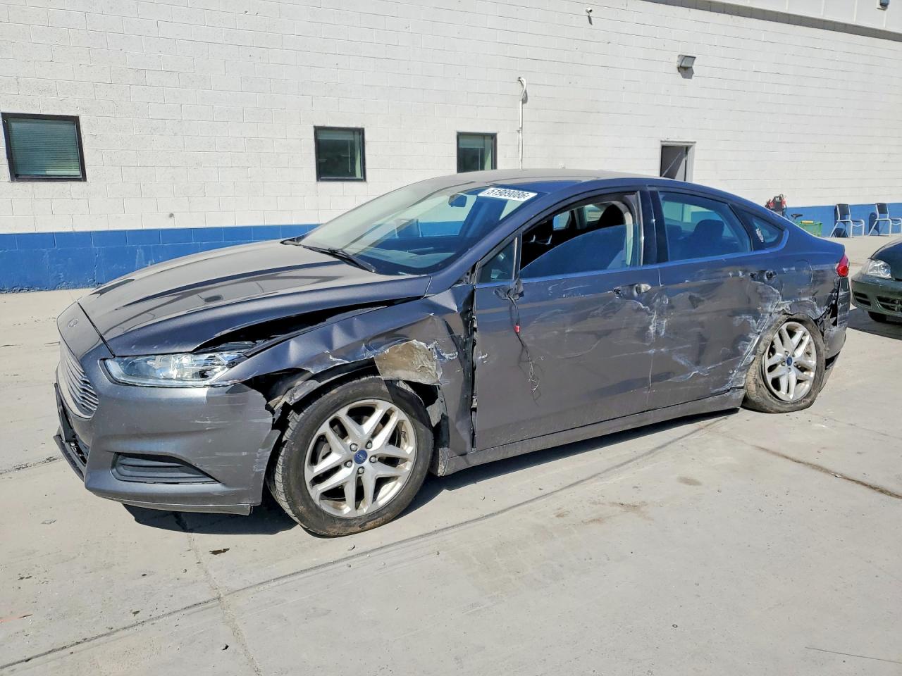 Salvage Ford Fusion Image