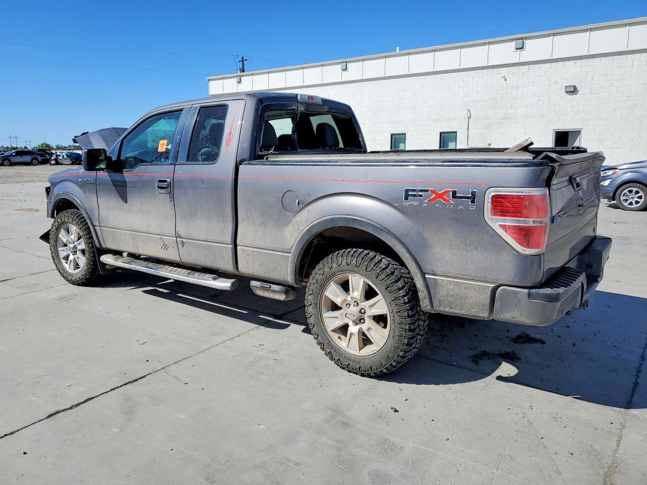 Ford F-150 Super Cab