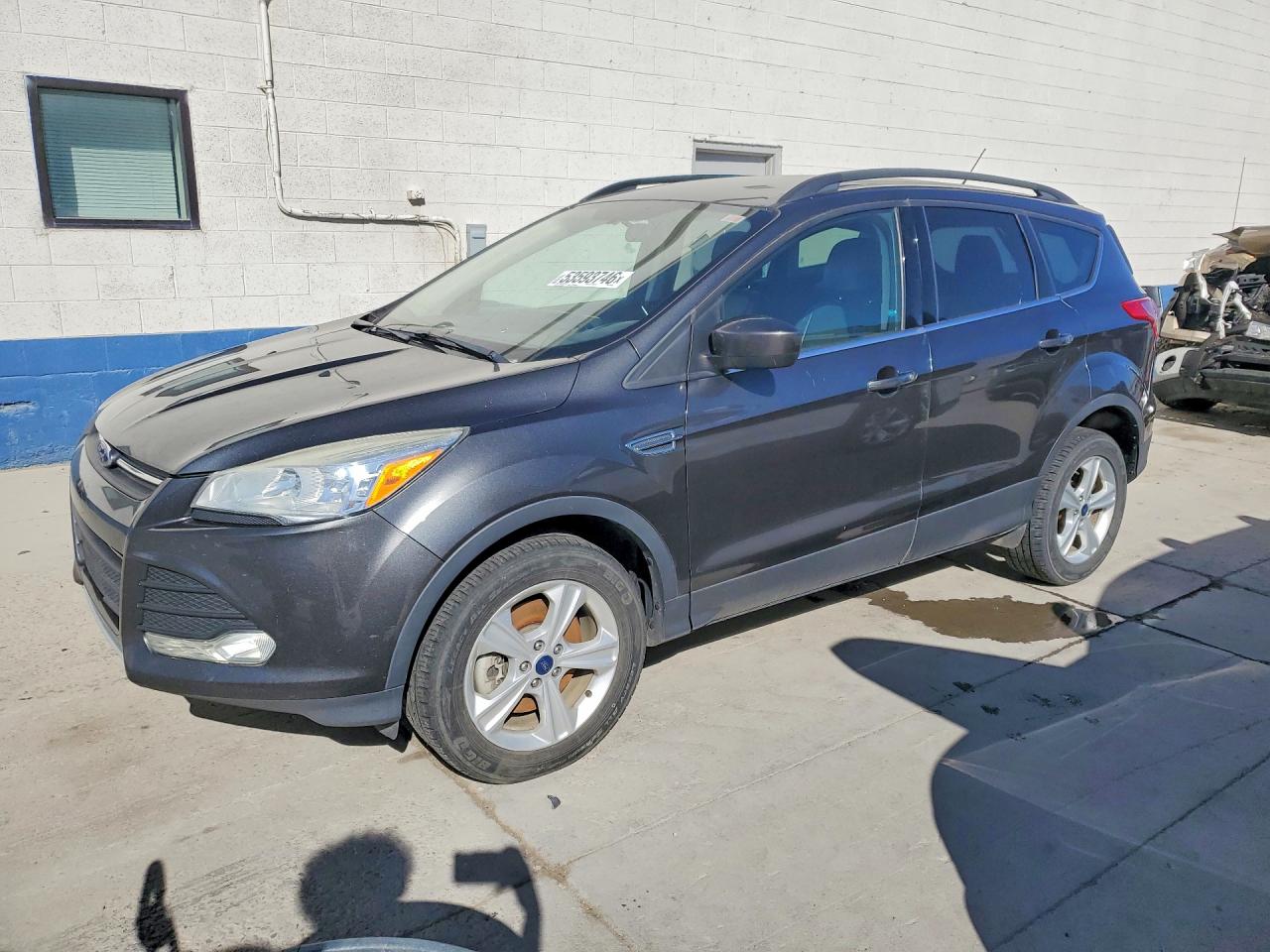 Salvage Ford Escape Image