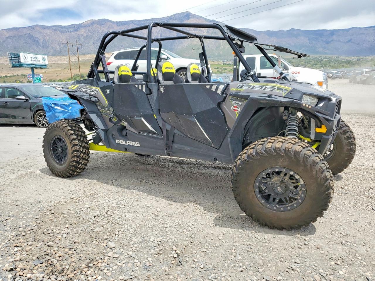 Salvage Polaris RZR Image