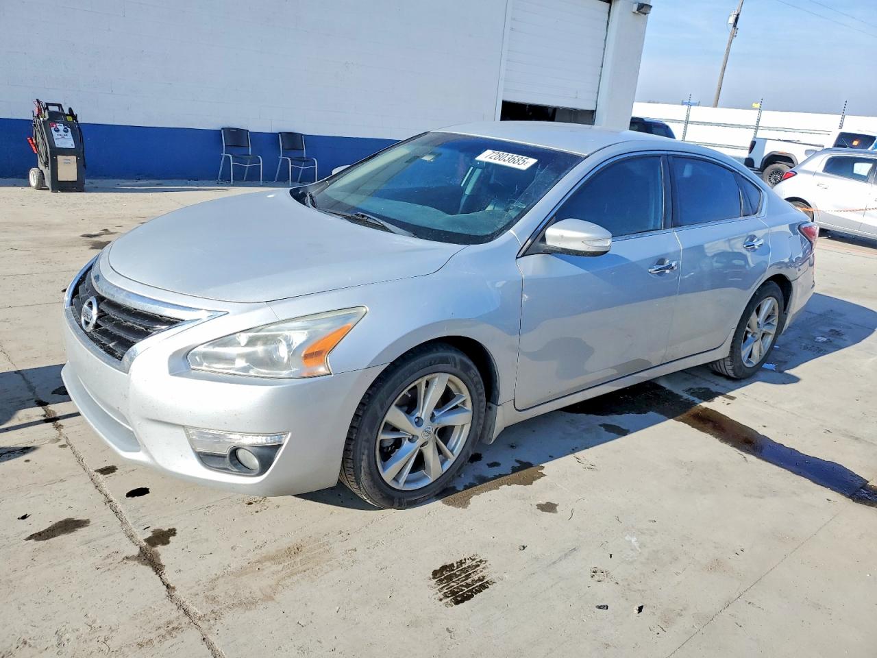 Salvage Nissan Altima Image
