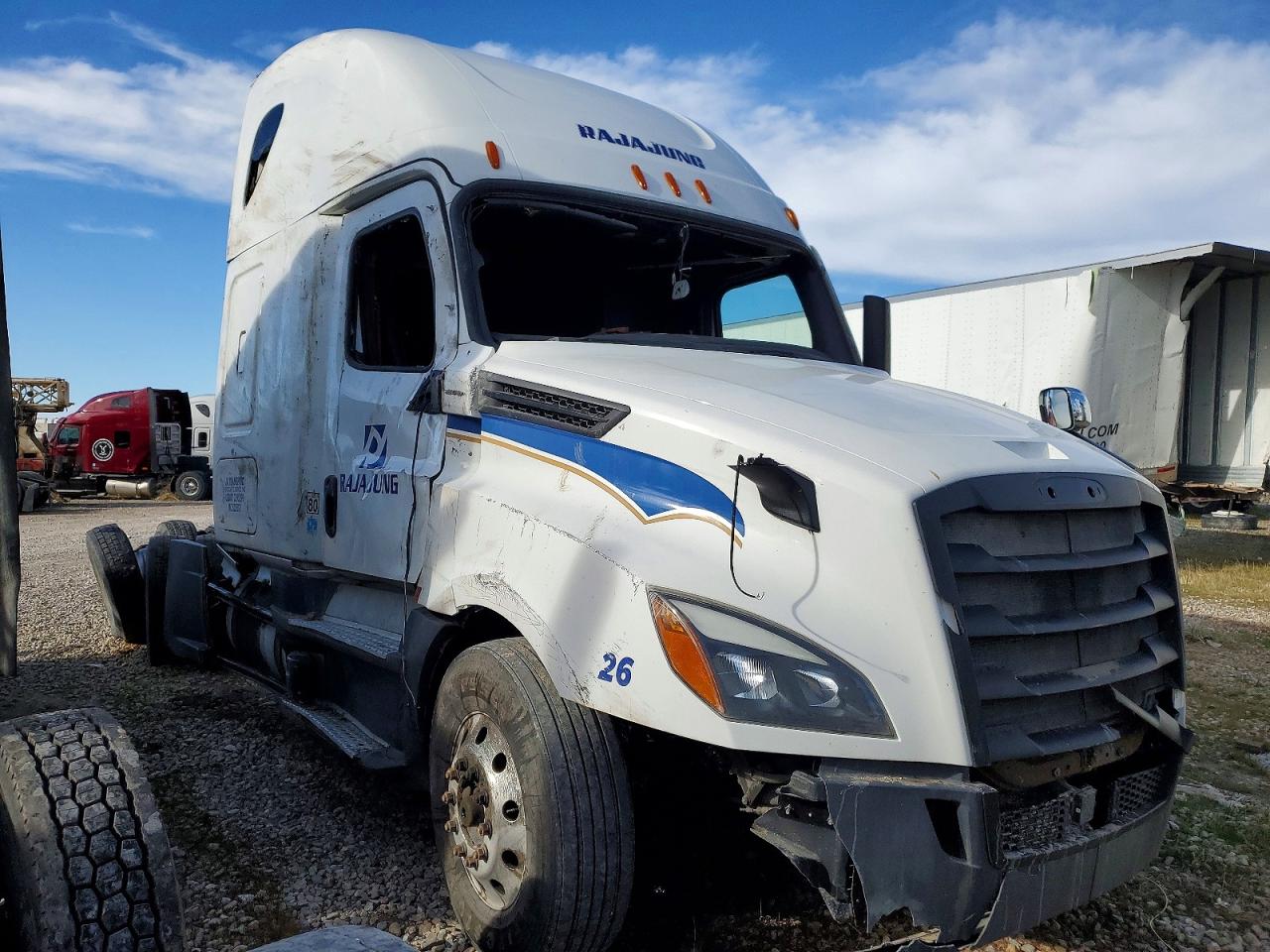 Salvage Freightliner Cascadia 126 Image